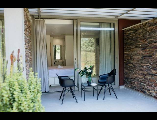 2 BEDROOM APARTMENT FOR SALE IN SIBAYA PRECINCT